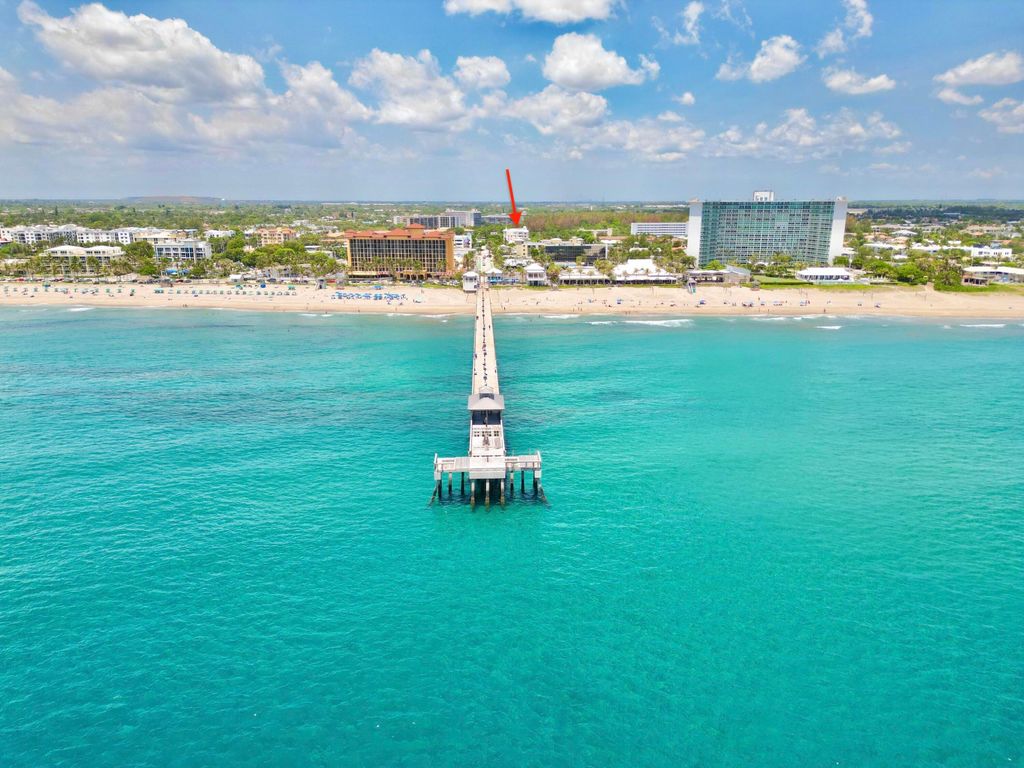 Photo of 1931 NE 2nd Street #305, Deerfield Beach, FL 33441 (MLS # R10992400)