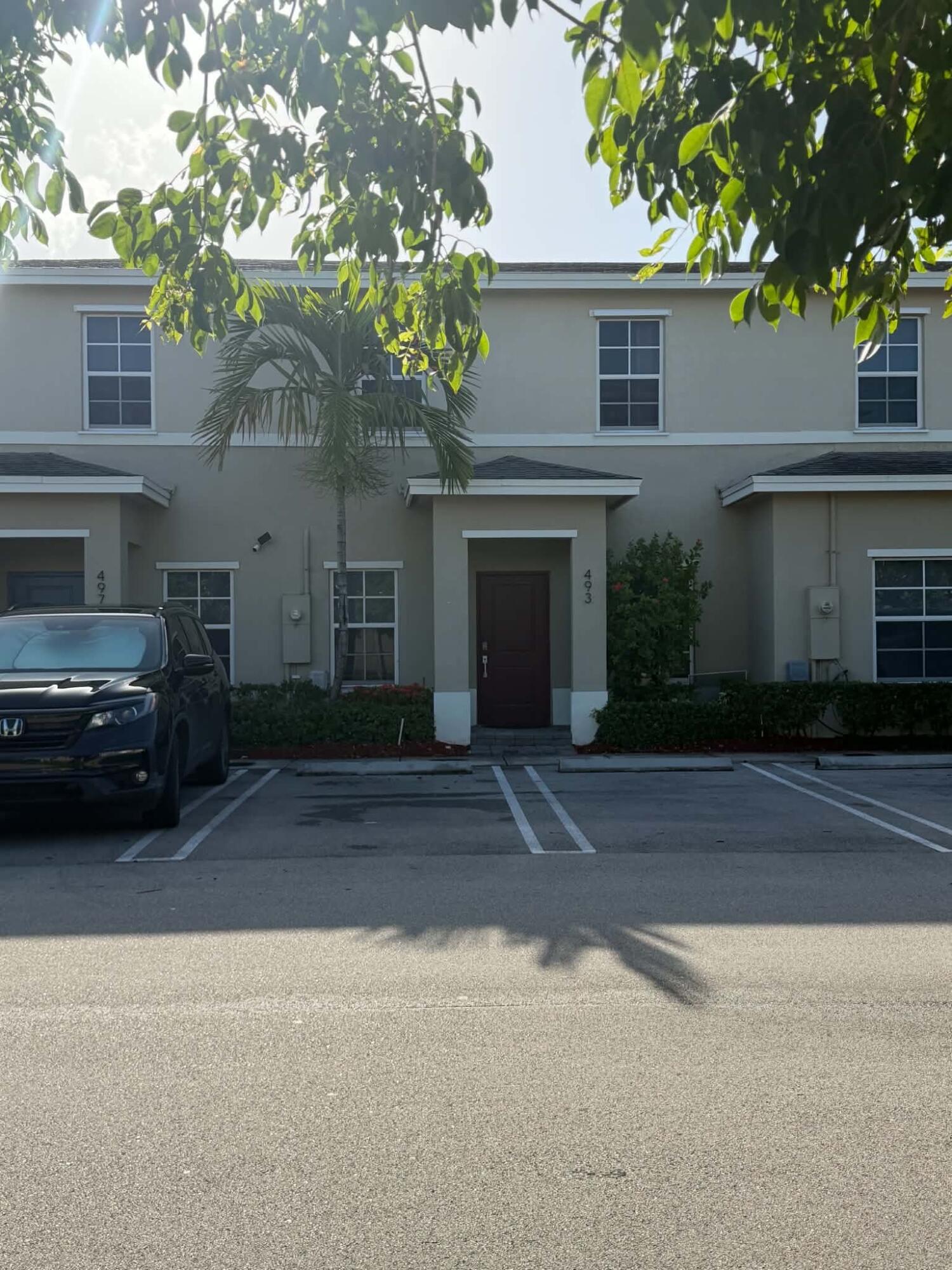 493 NE 5th Place, Florida City FL 33034