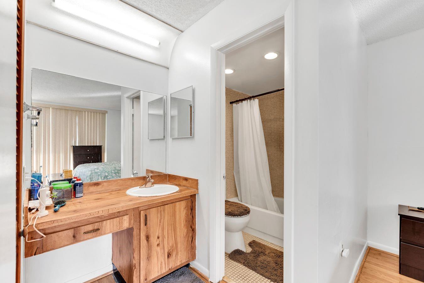 ROYAL PARK GARDENS - Residential Lease