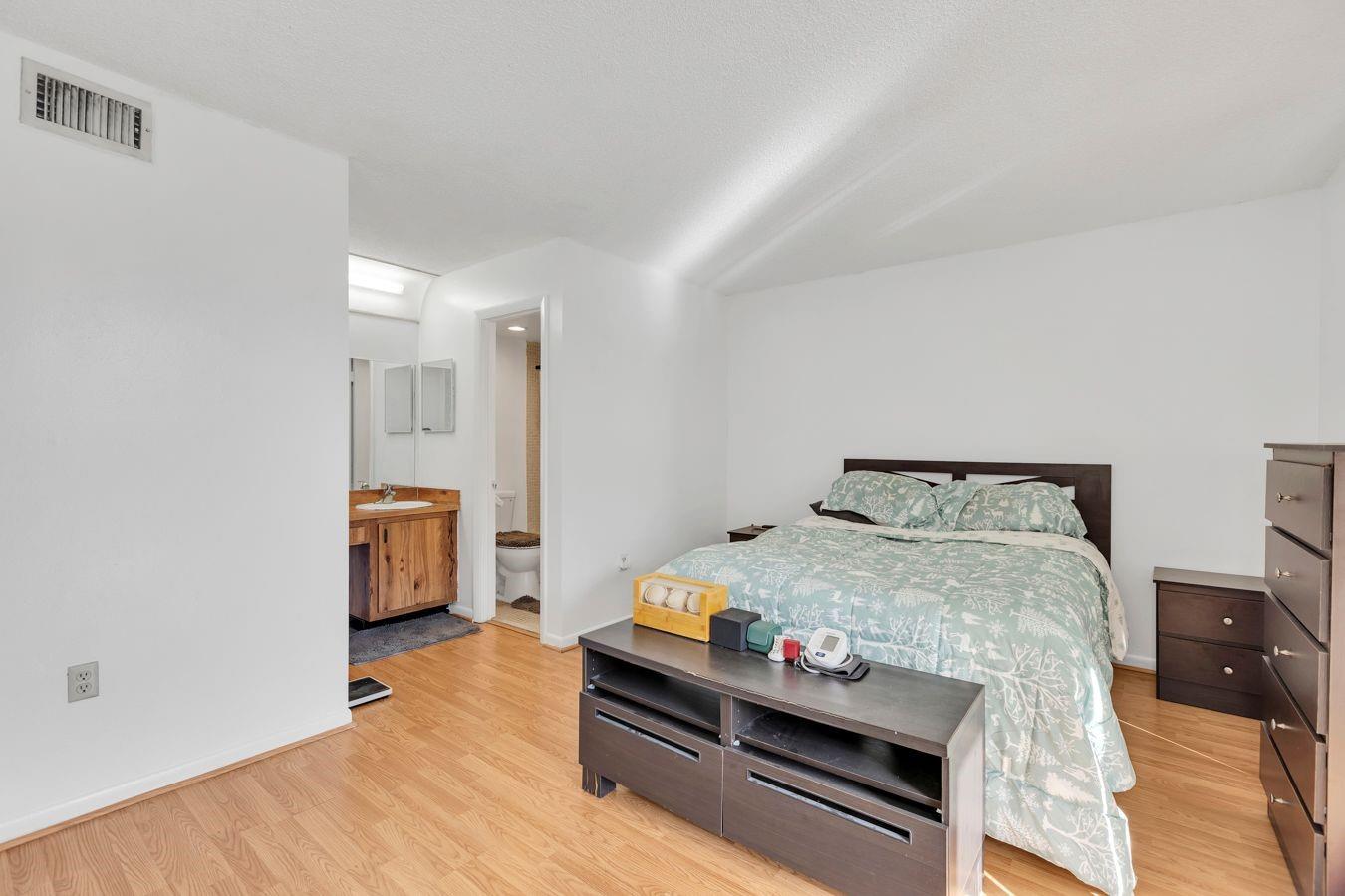 ROYAL PARK GARDENS - Residential Lease