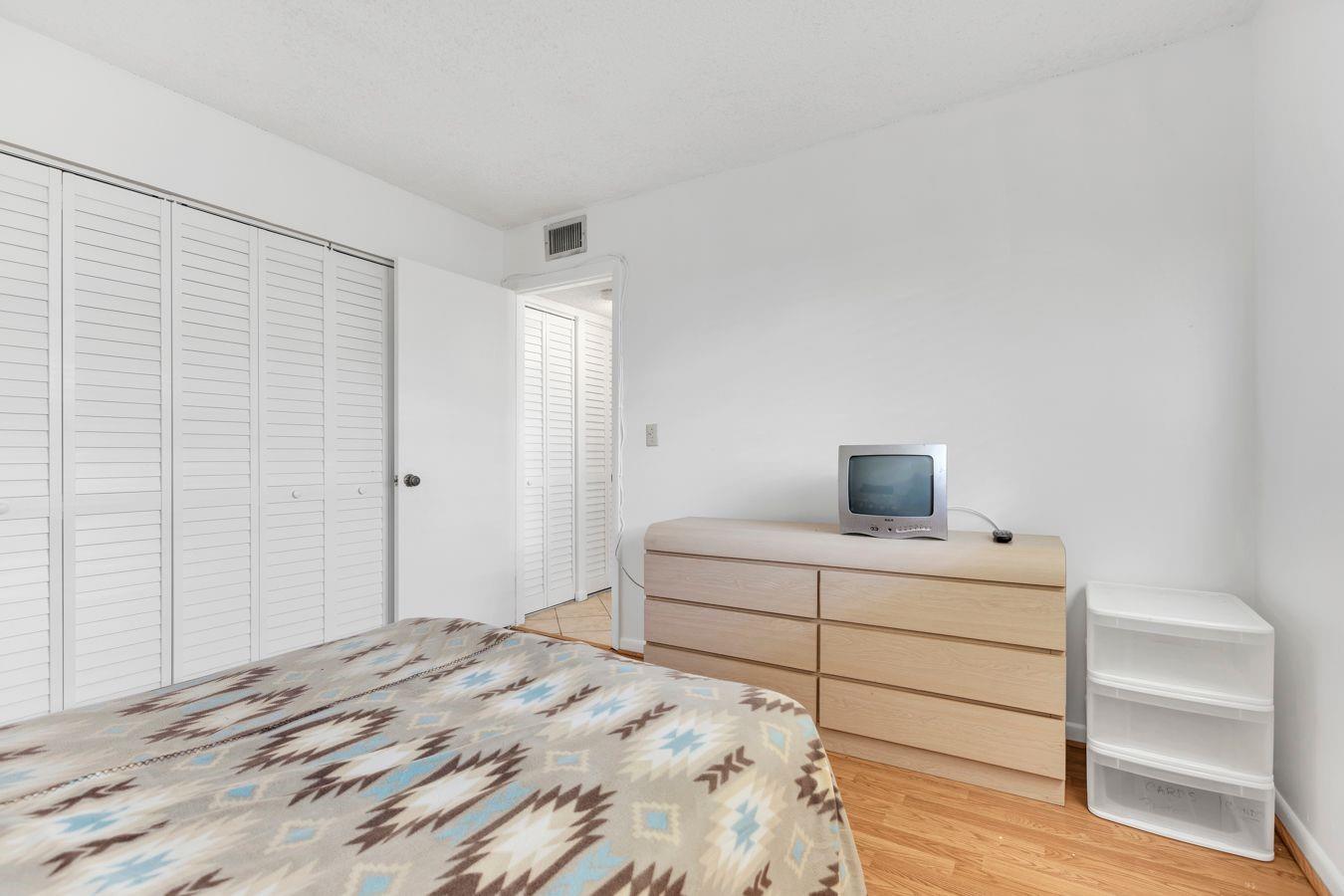 ROYAL PARK GARDENS - Residential Lease