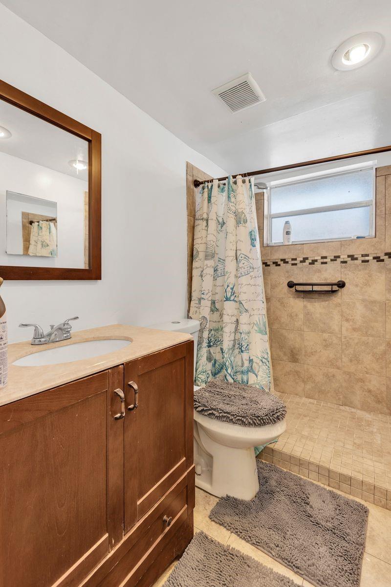 ROYAL PARK GARDENS - Residential Lease