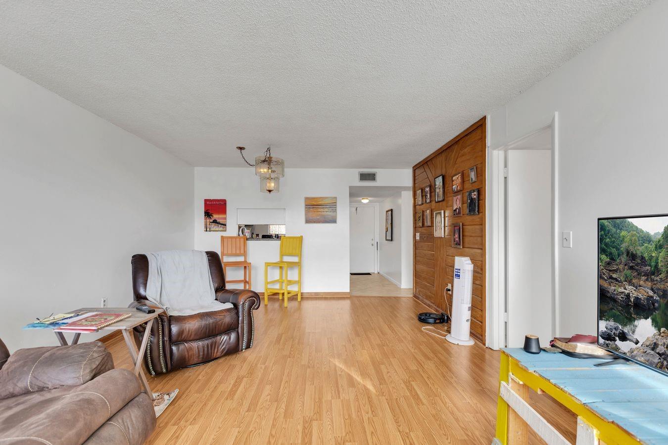 ROYAL PARK GARDENS - Residential Lease