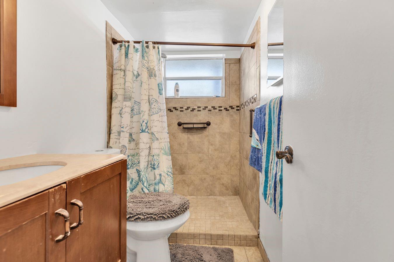 ROYAL PARK GARDENS - Residential Lease