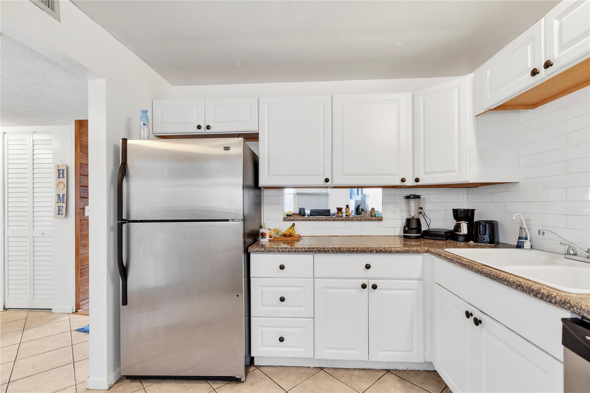 ROYAL PARK GARDENS - Residential Lease