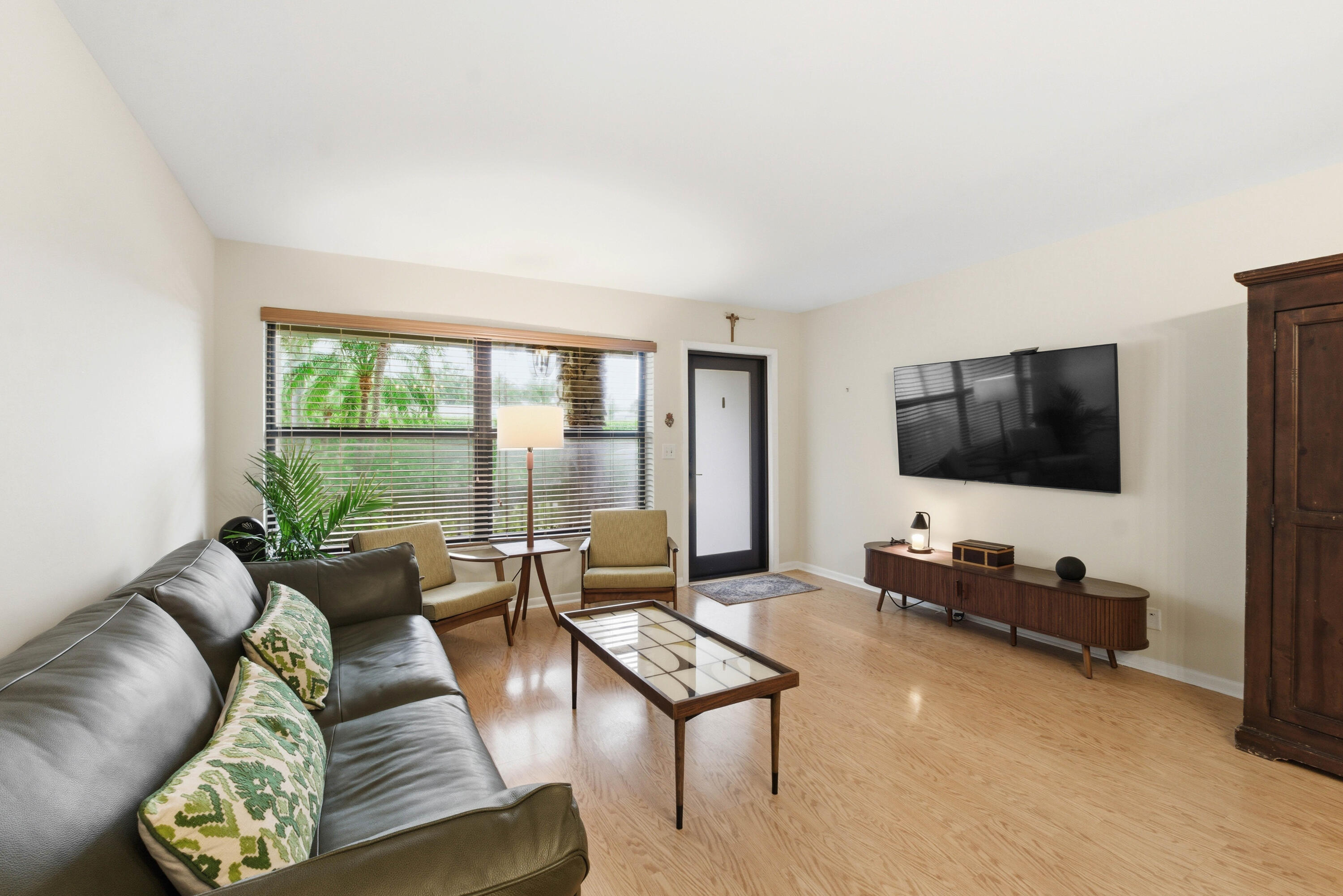 BAYVIEW VILLAGE CONDO - Residential