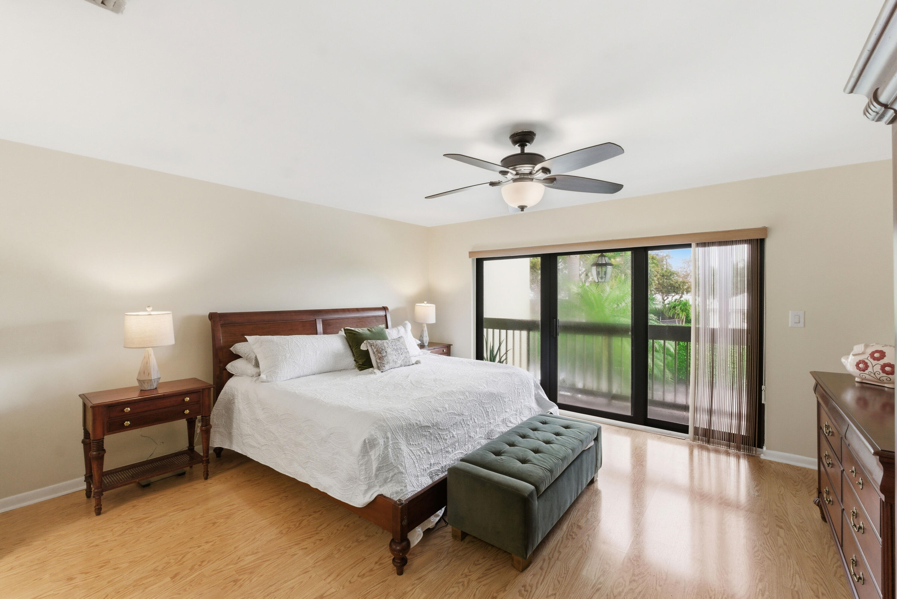 BAYVIEW VILLAGE CONDO - Residential