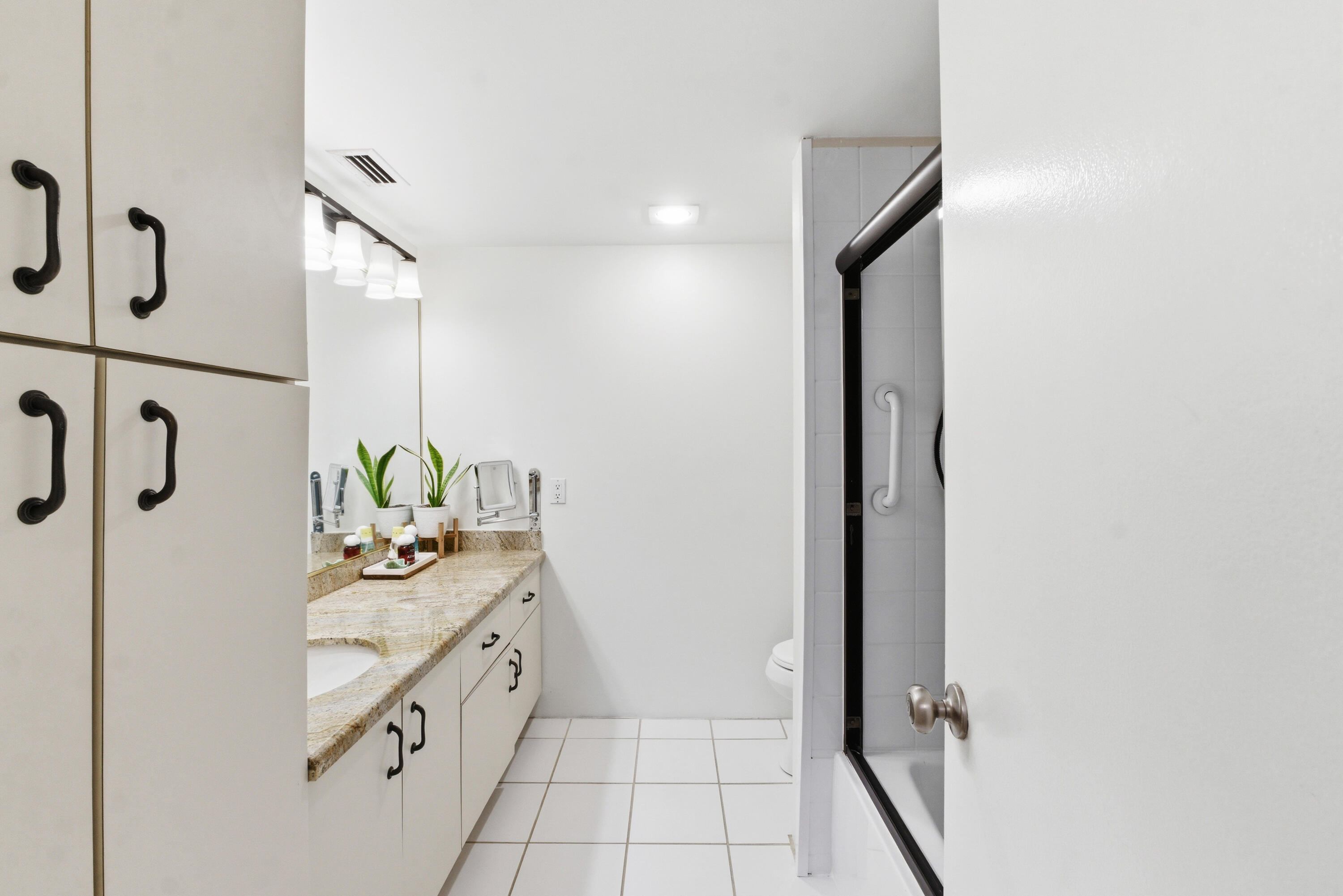 BAYVIEW VILLAGE CONDO - Residential