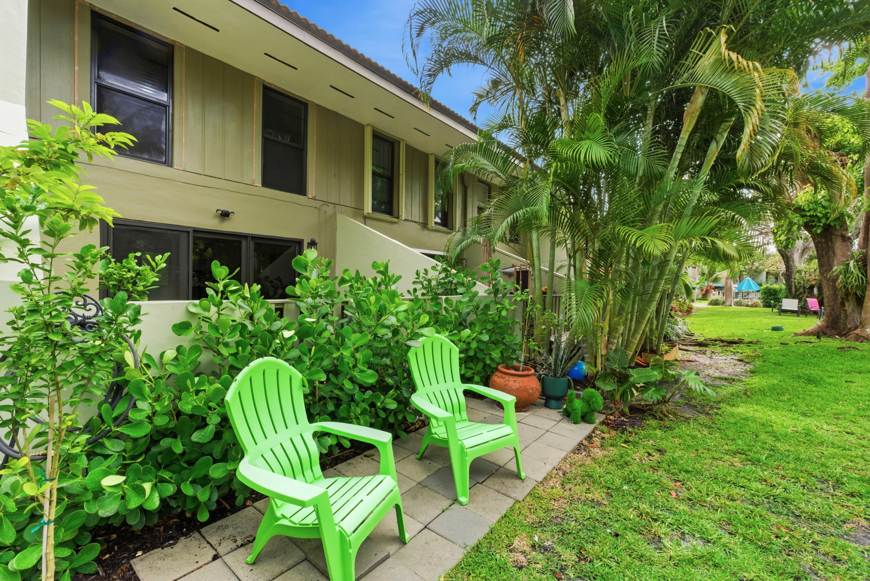 BAYVIEW VILLAGE CONDO - Residential