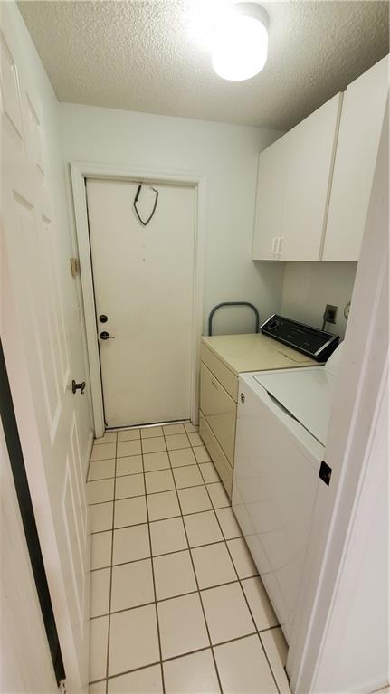 Central Park Lake 137-50 - Residential