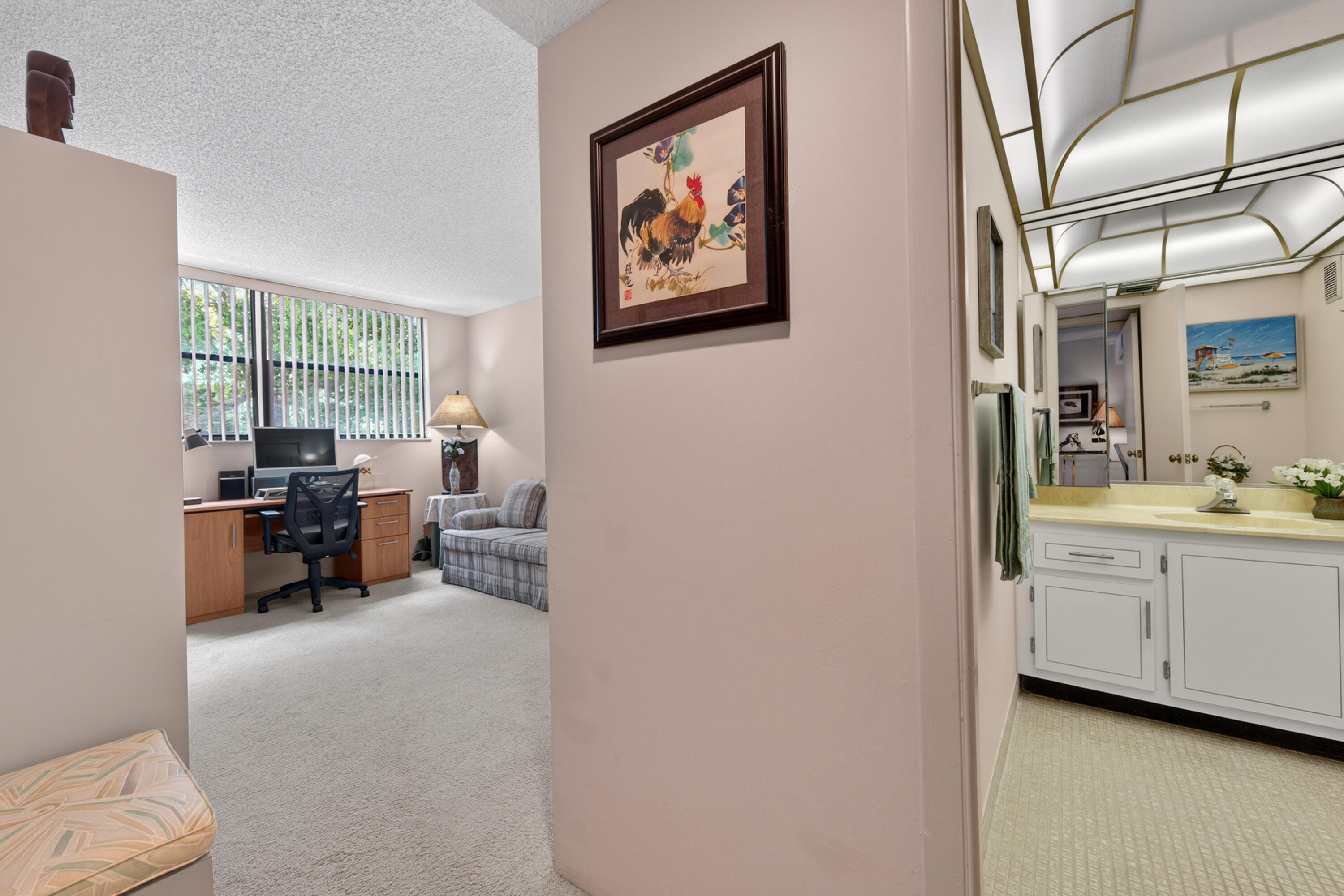 BLDG 7 OF COUNTRY CLUB APTS AT BONAVENTURE AT 32 - Residential