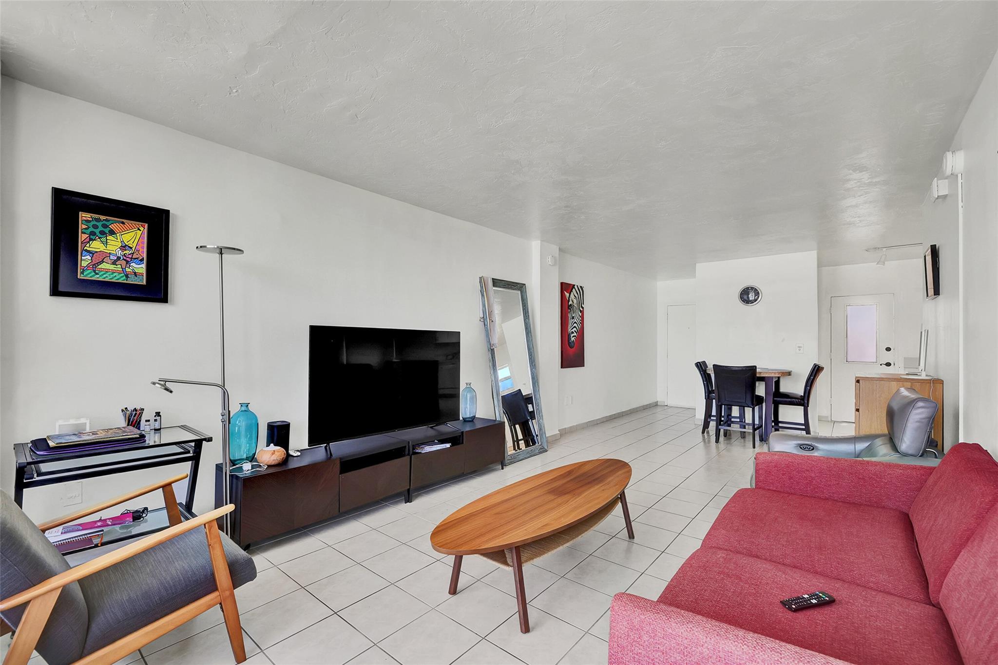 LINCOLN TOWERS CONDO - Residential