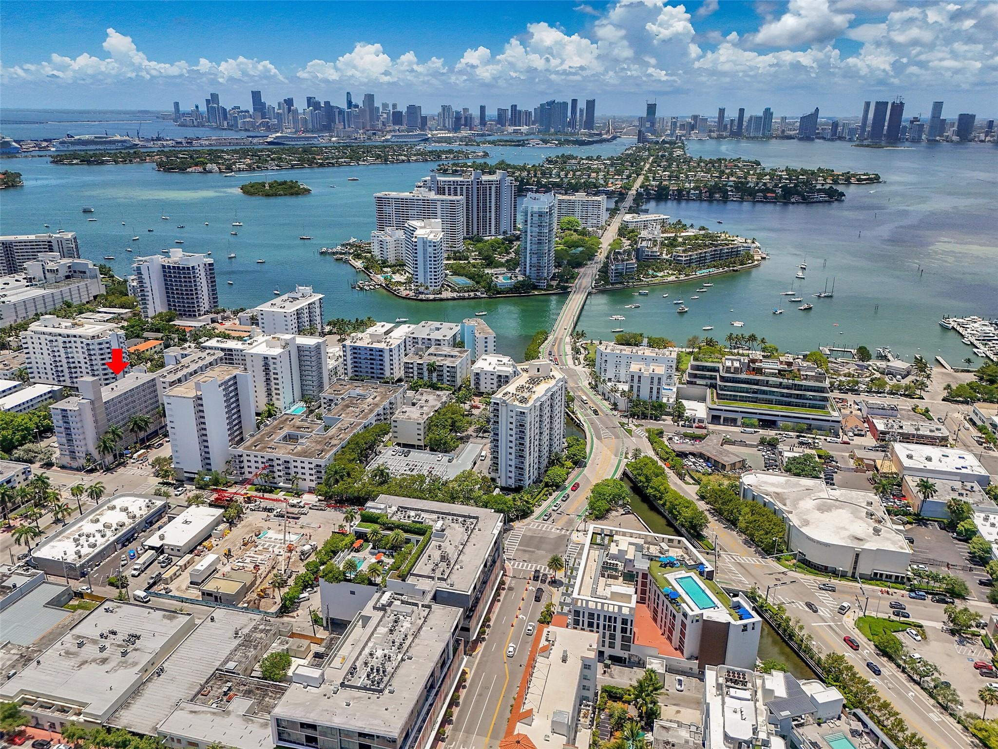 LINCOLN TOWERS CONDO - Residential