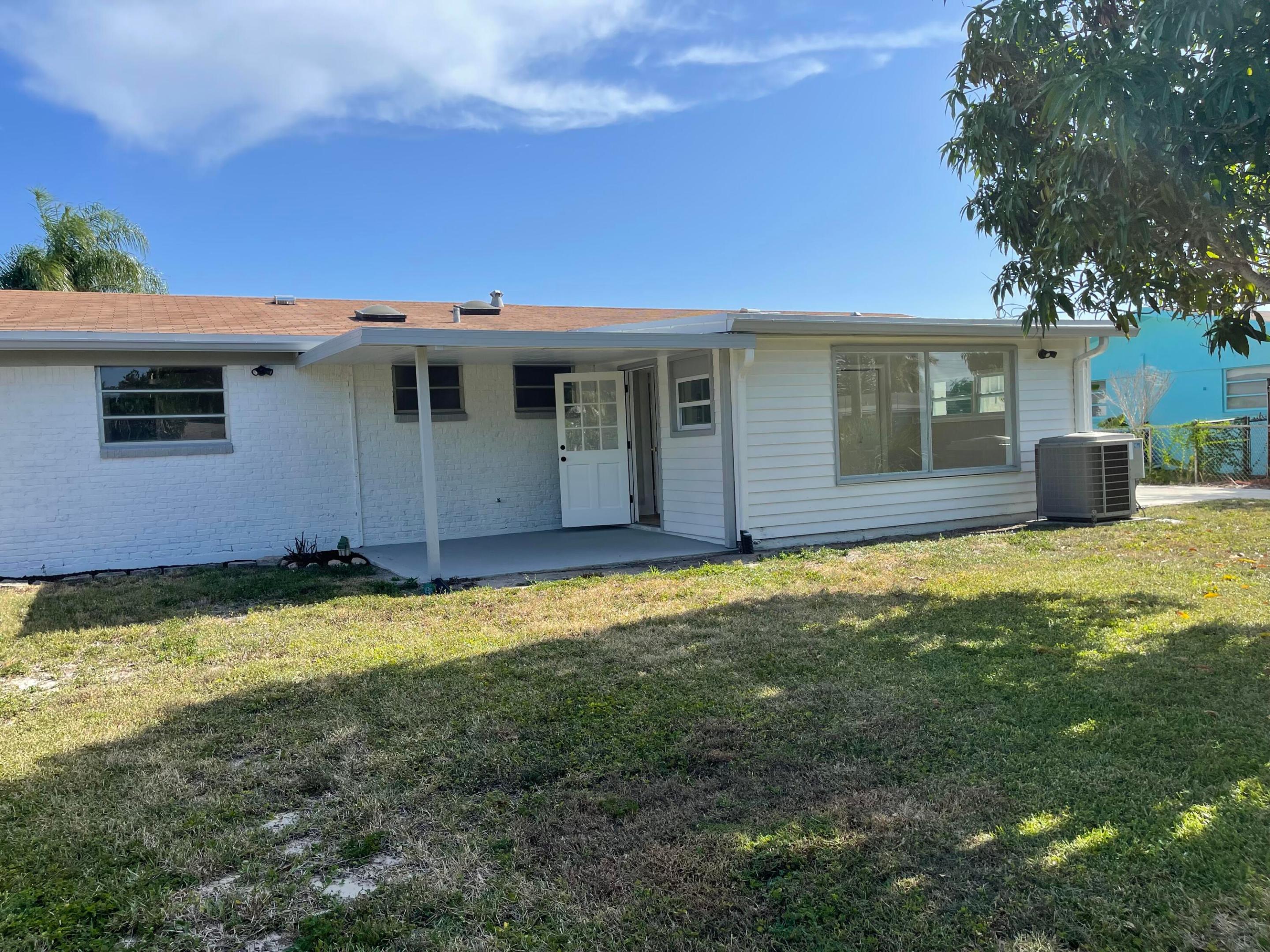 LAKE PARK ADD 3 - Residential Lease