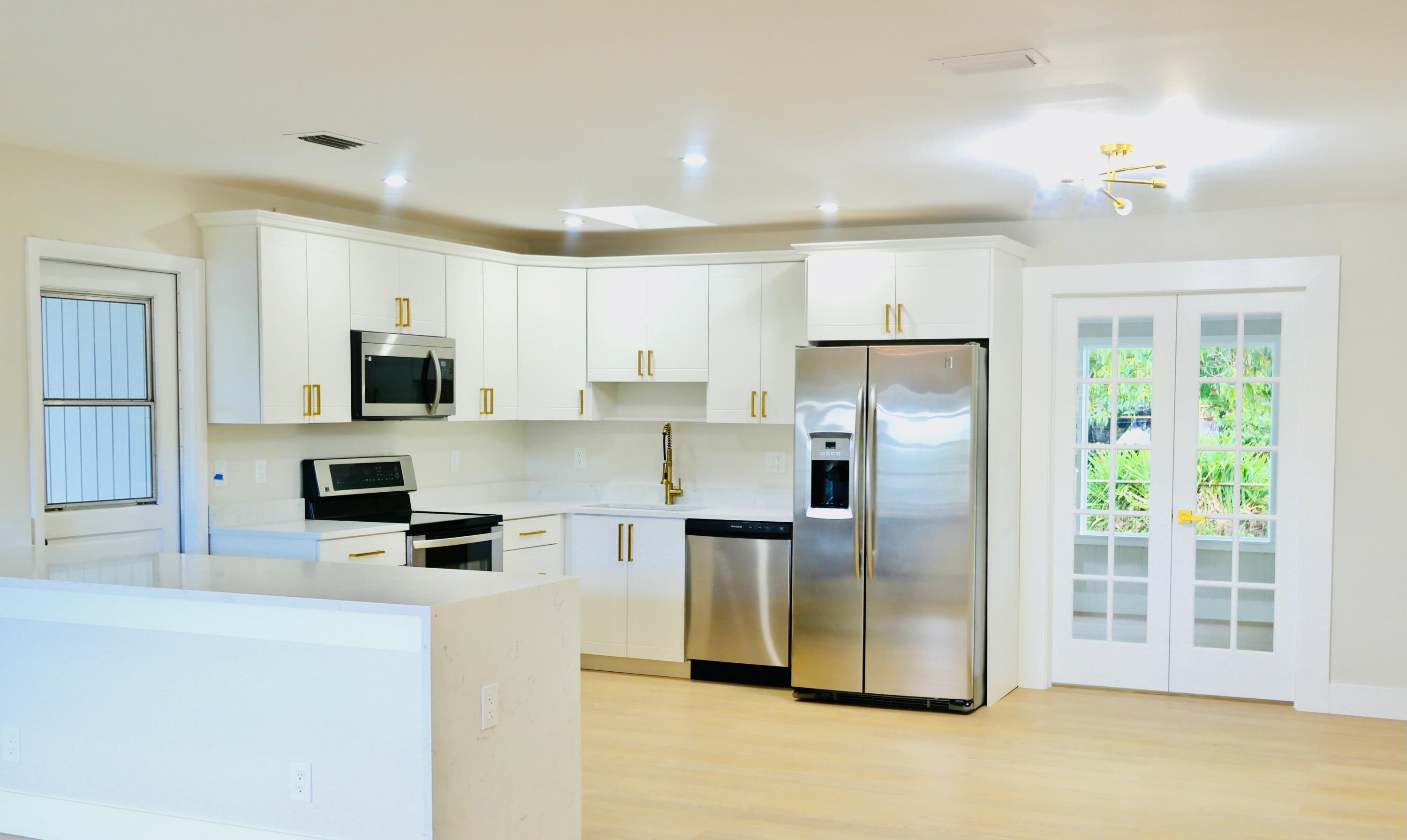 LAKE PARK ADD 3 - Residential Lease