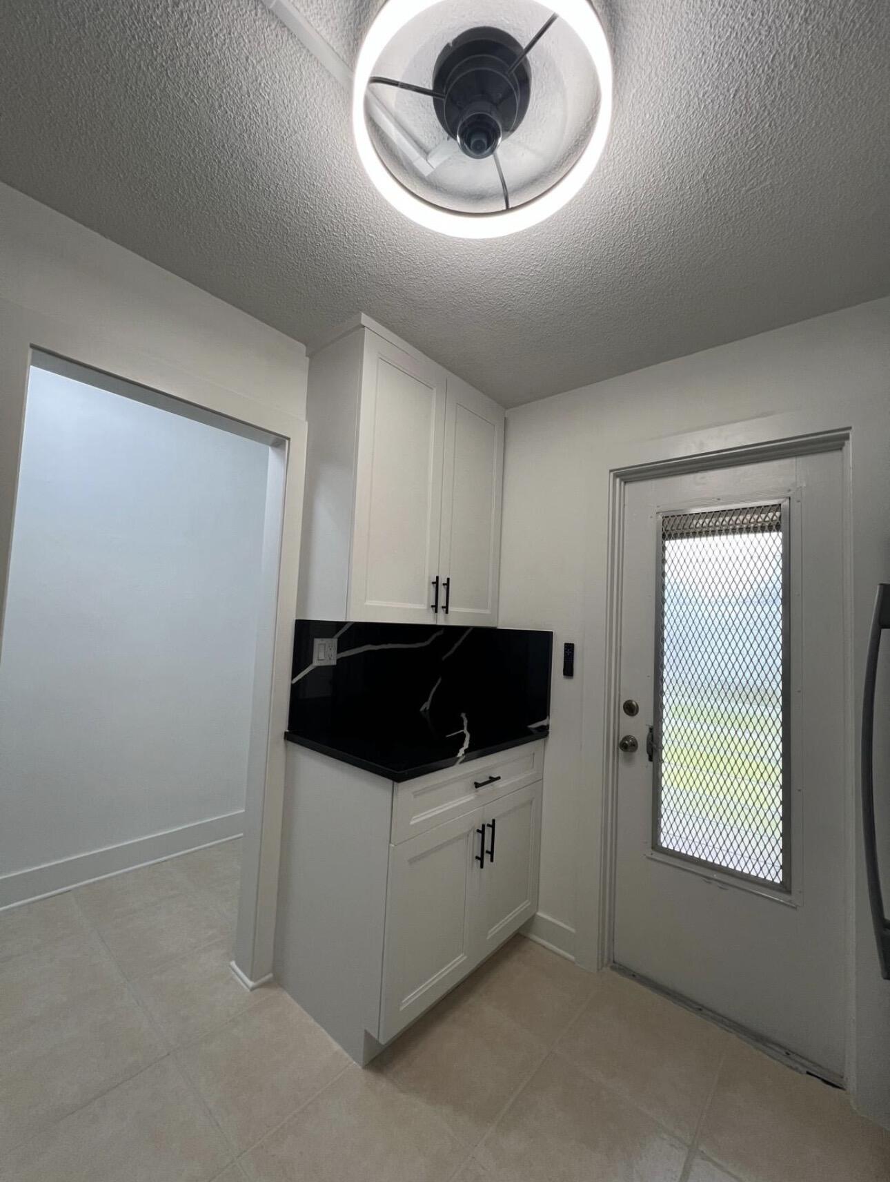 LAKE CLARKE GARDENS CONDO 3 - Residential