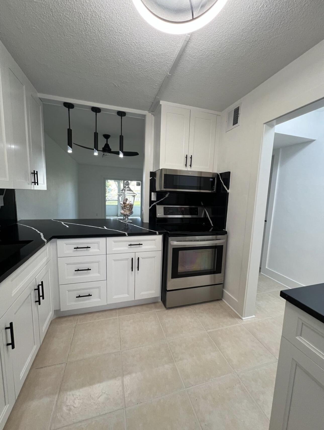 LAKE CLARKE GARDENS CONDO 3 - Residential