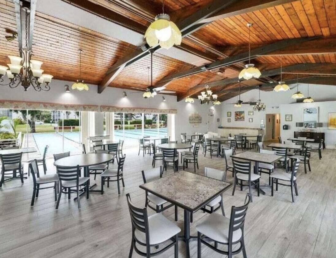 LAKE CLARKE GARDENS CONDO 3 - Residential