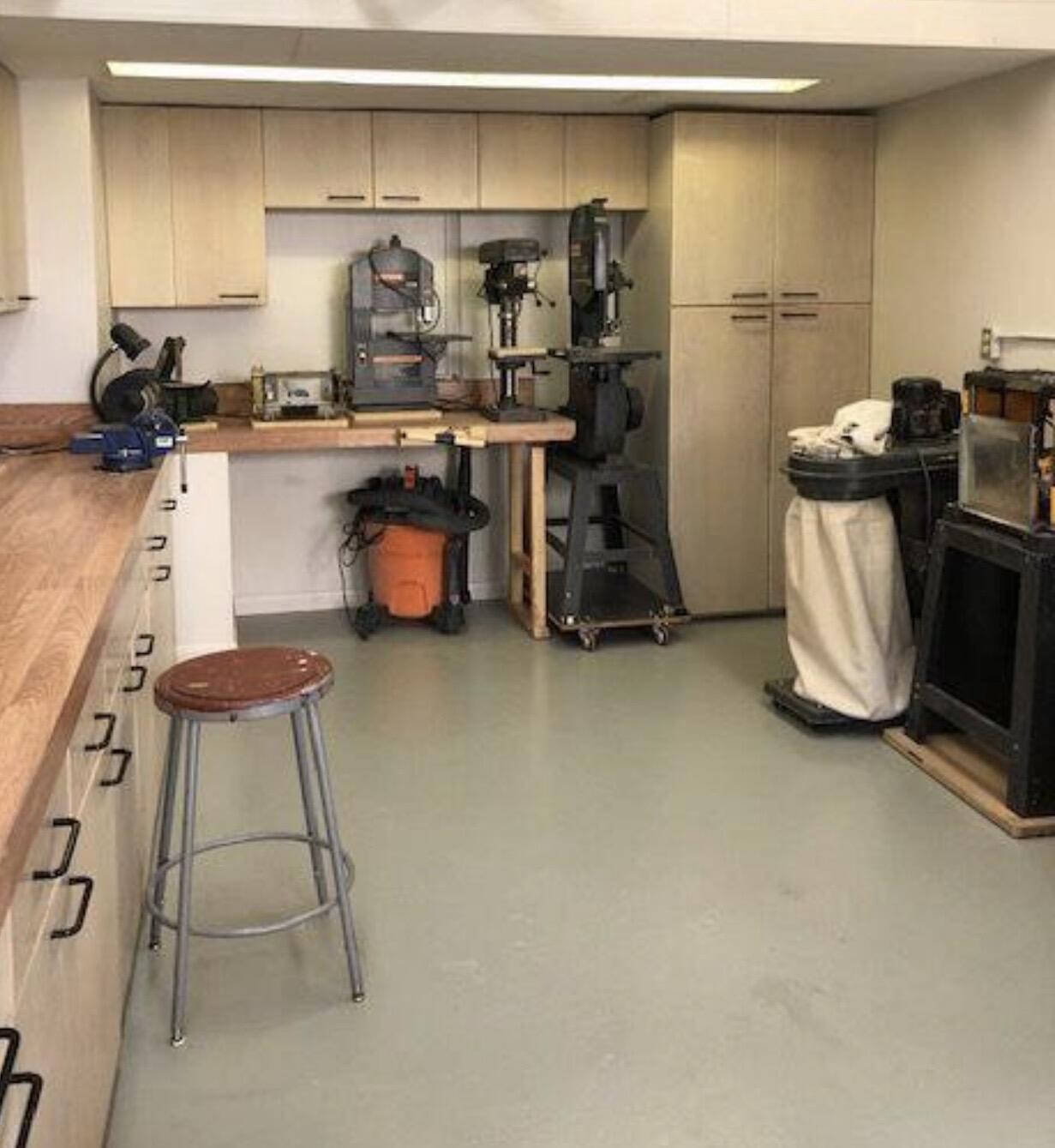 LAKE CLARKE GARDENS CONDO 3 - Residential