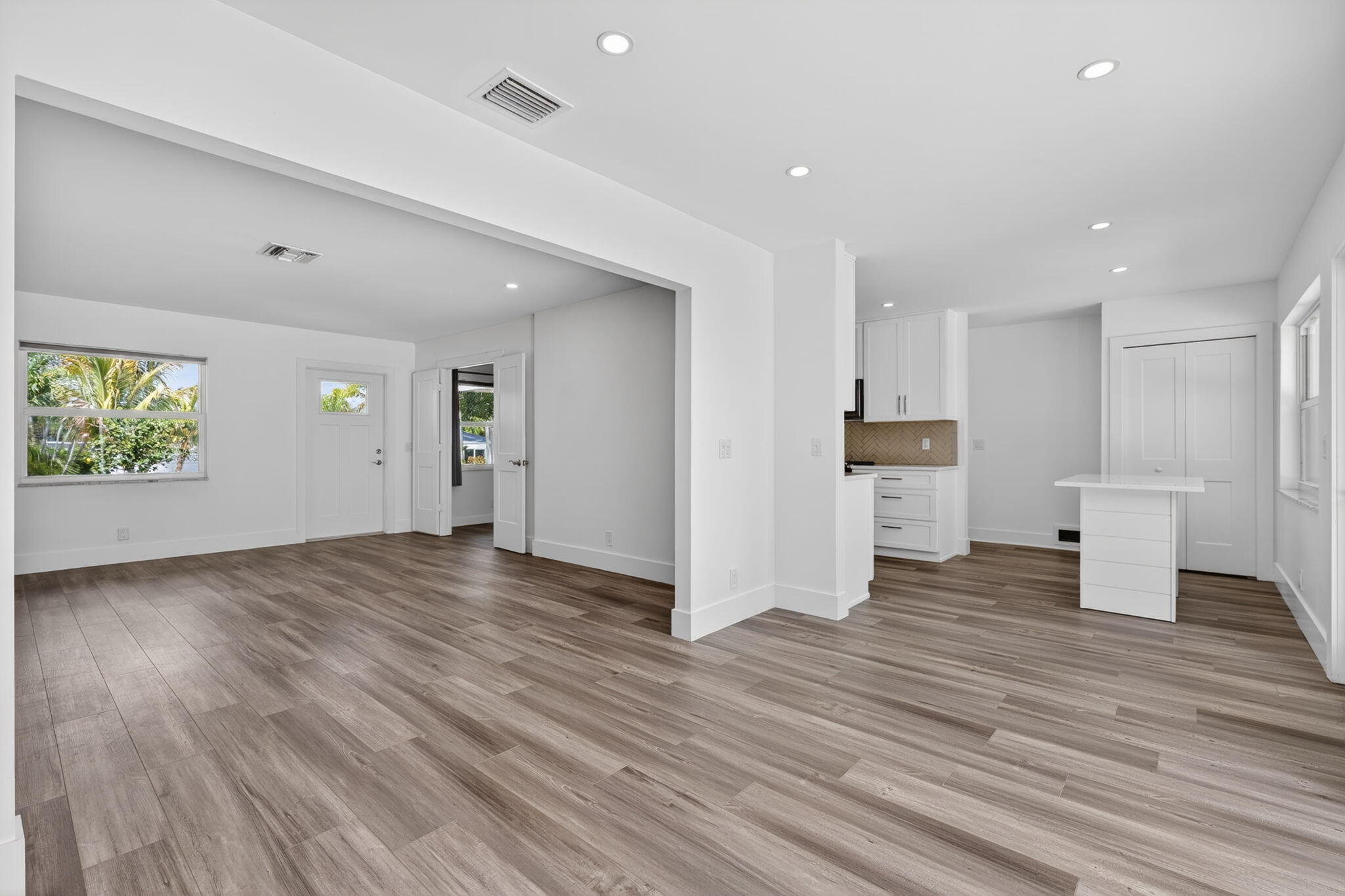 JUPITER IN THE PINES SEC D - Residential