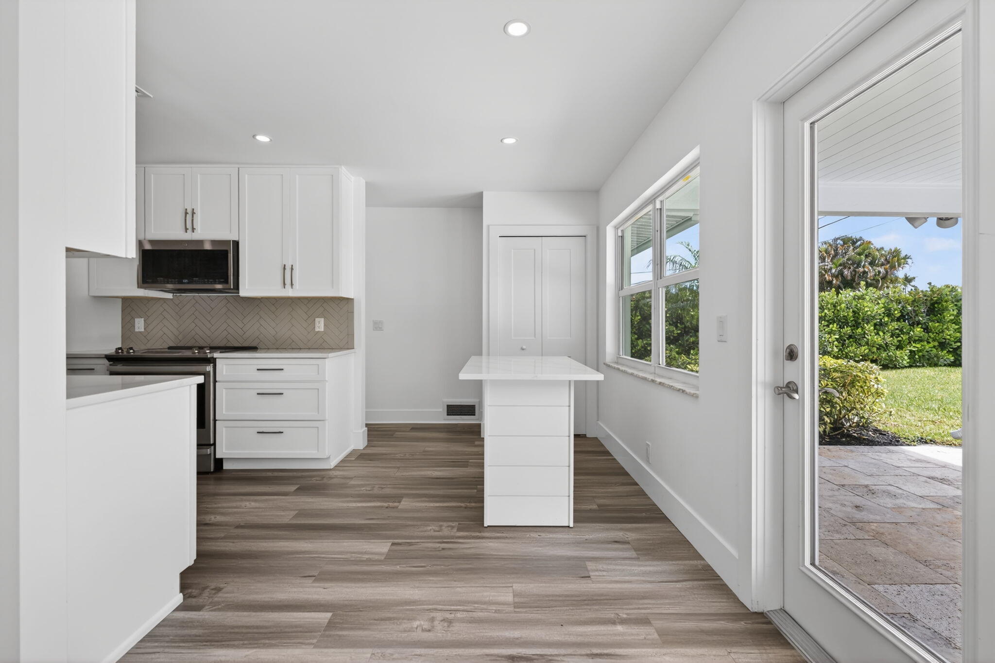 JUPITER IN THE PINES SEC D - Residential