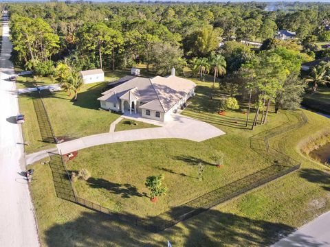 A home in Loxahatchee