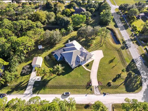 A home in Loxahatchee