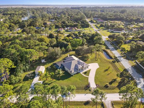 A home in Loxahatchee