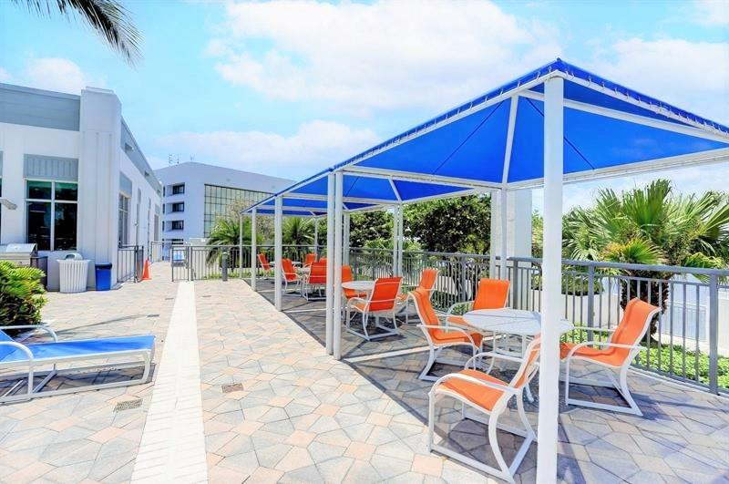 300 S Australian Ave 601