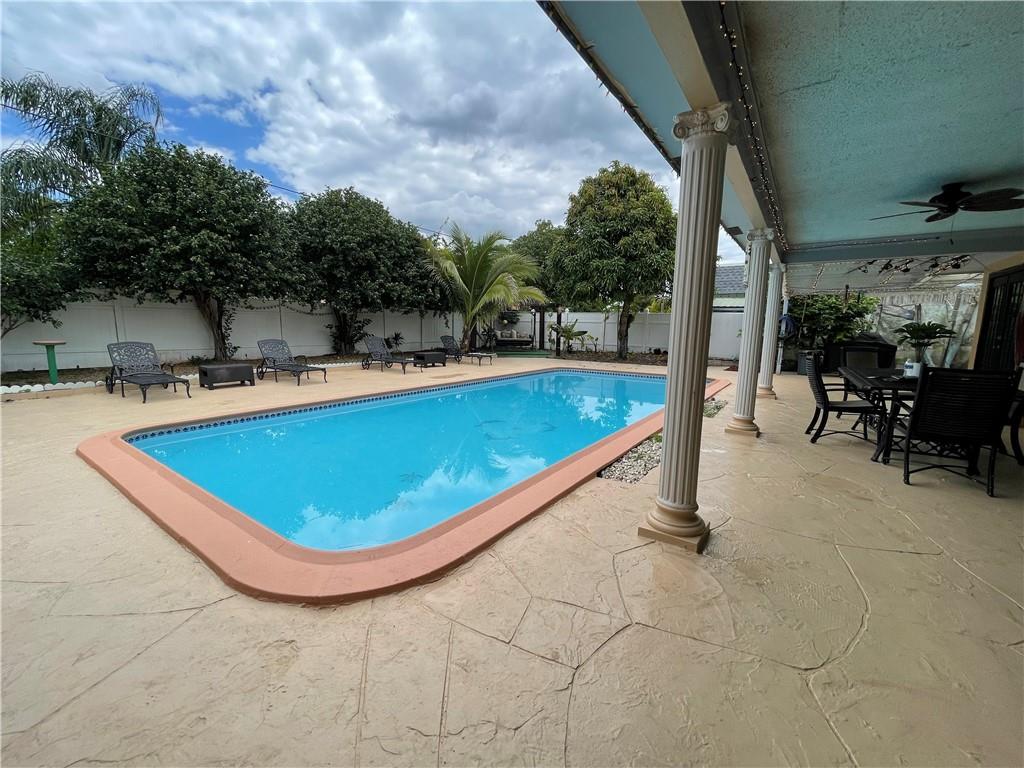 Mirror Lake Estates Sec 1 - Residential