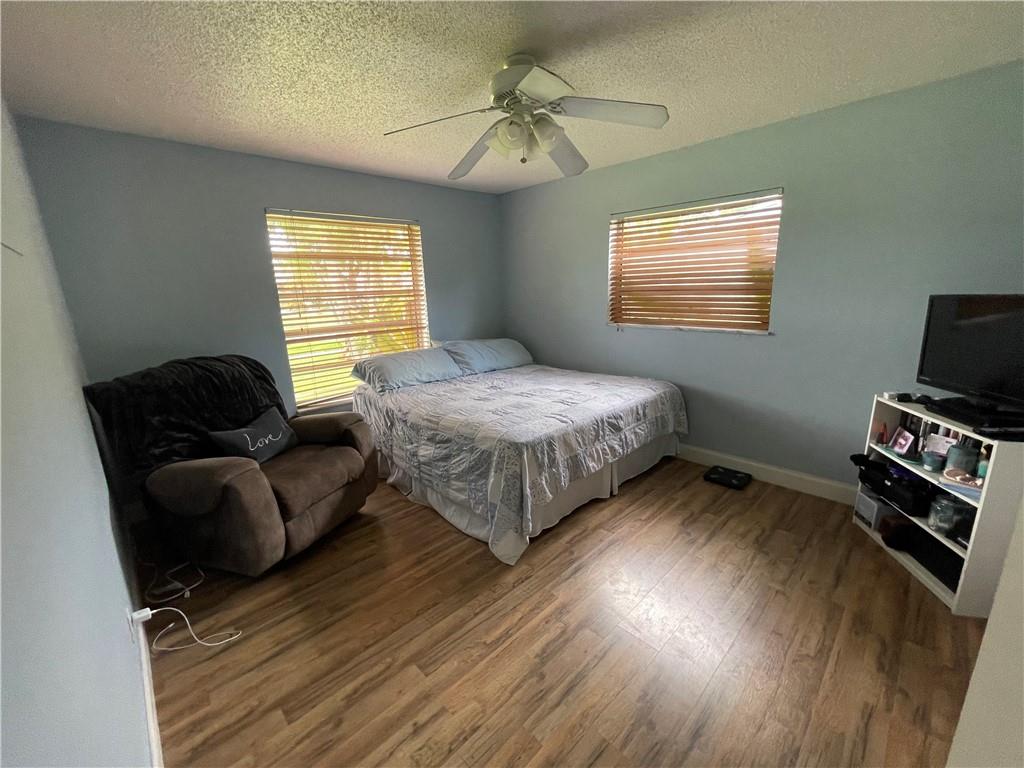 Mirror Lake Estates Sec 1 - Residential