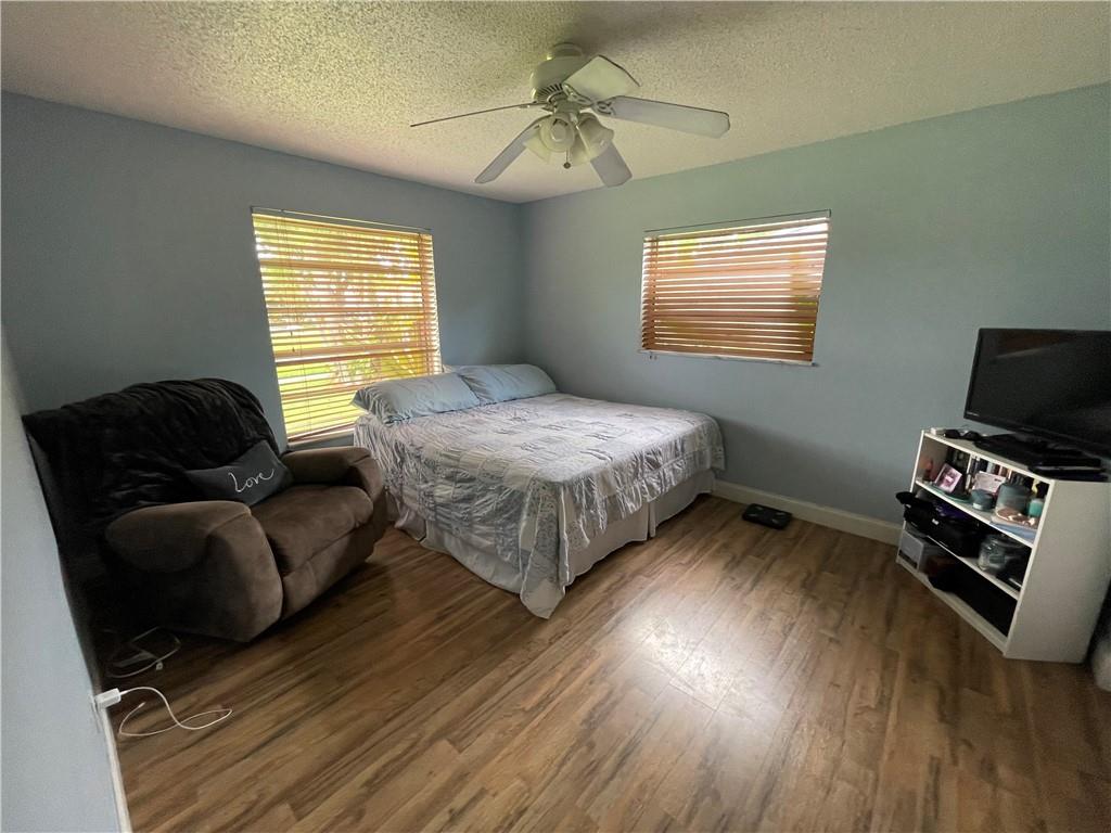 Mirror Lake Estates Sec 1 - Residential