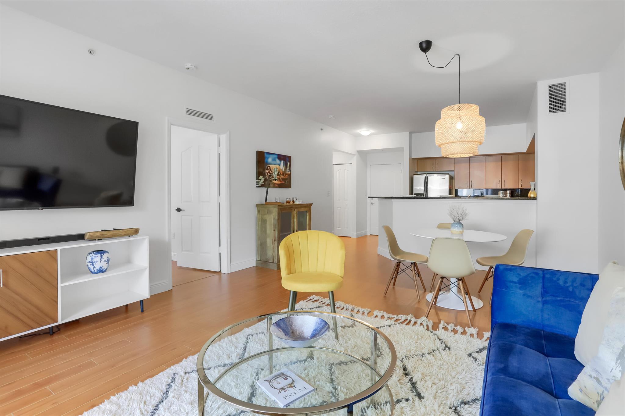 PINEAPPLE GROVE VILLAGE C - Residential Lease