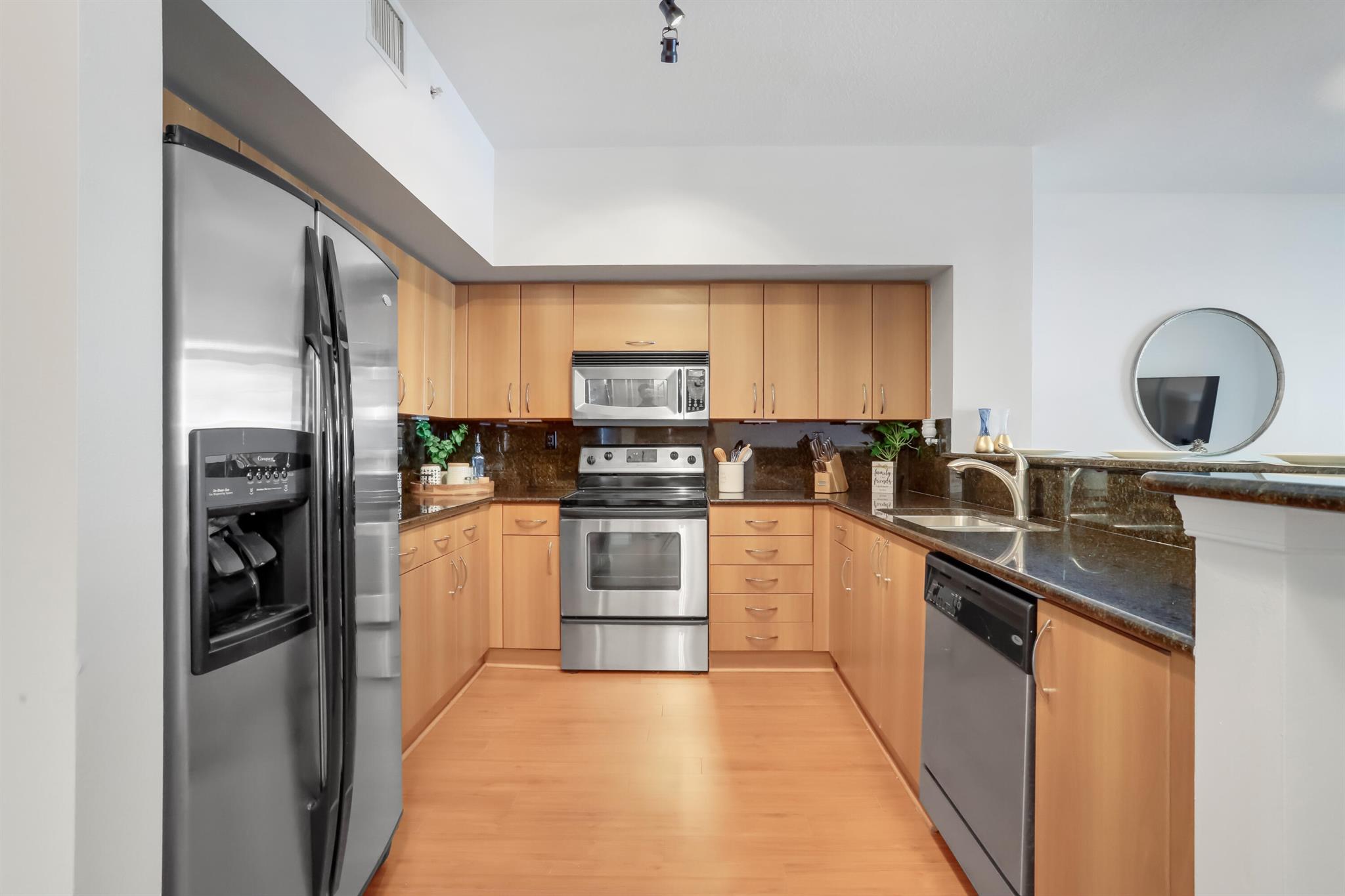 PINEAPPLE GROVE VILLAGE C - Residential Lease