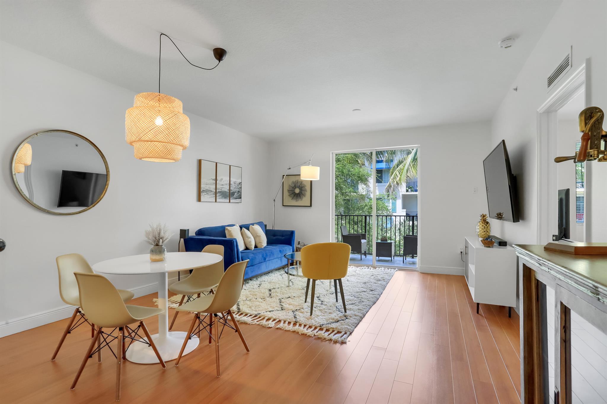 PINEAPPLE GROVE VILLAGE C - Residential Lease