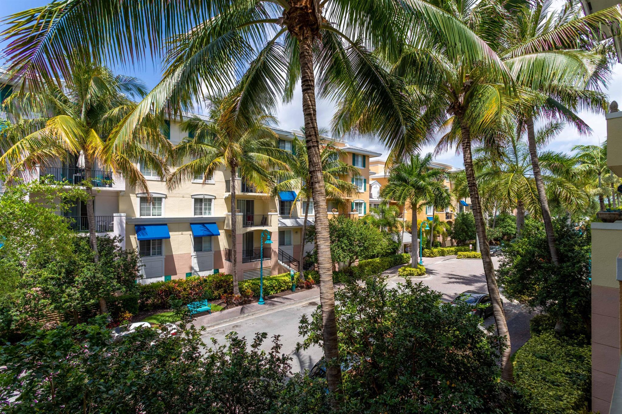 PINEAPPLE GROVE VILLAGE C - Residential Lease