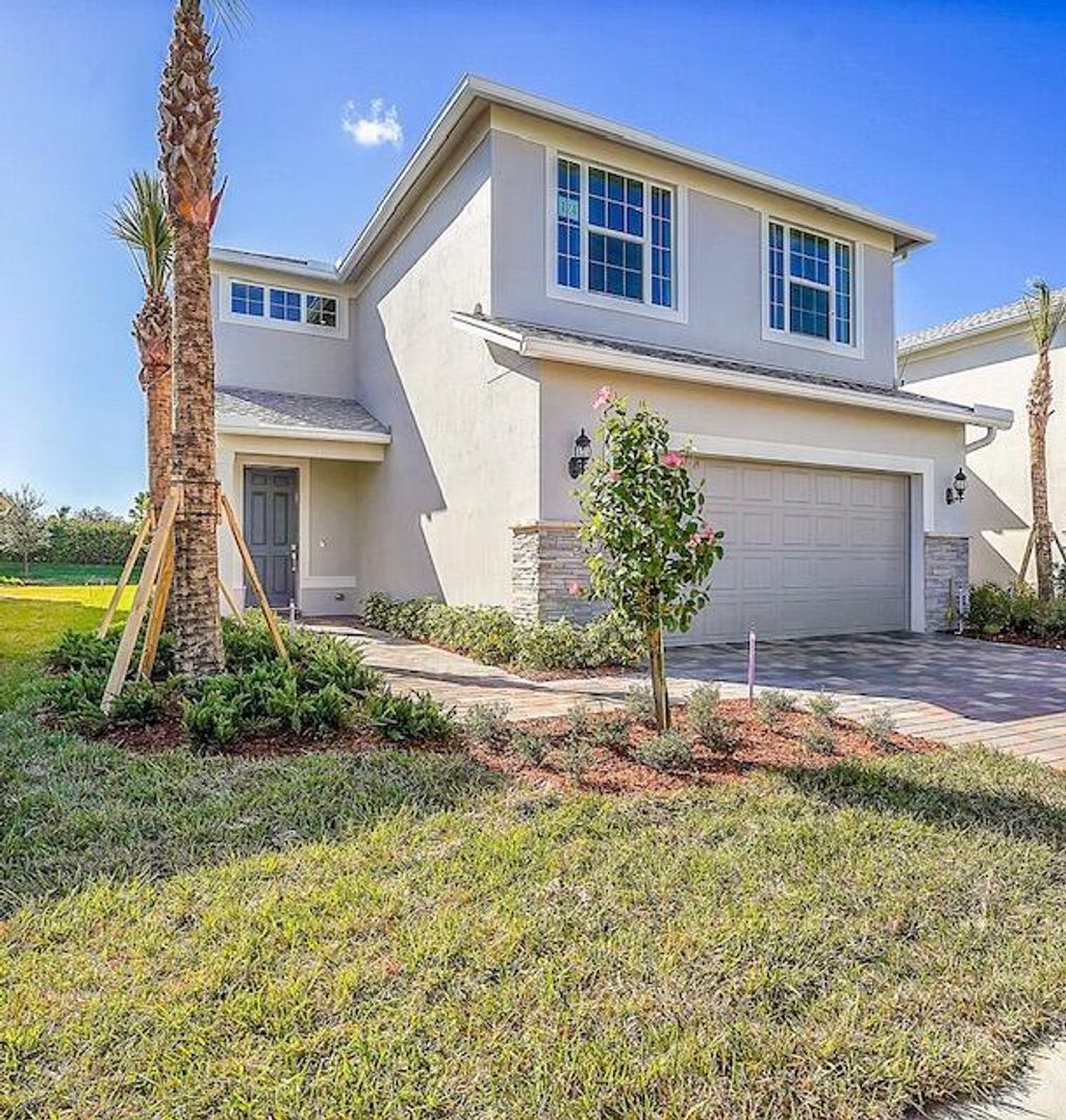 Photo of 10233 SW Captiva Drive, Port Saint Lucie, FL 34987 (MLS # R11045301)