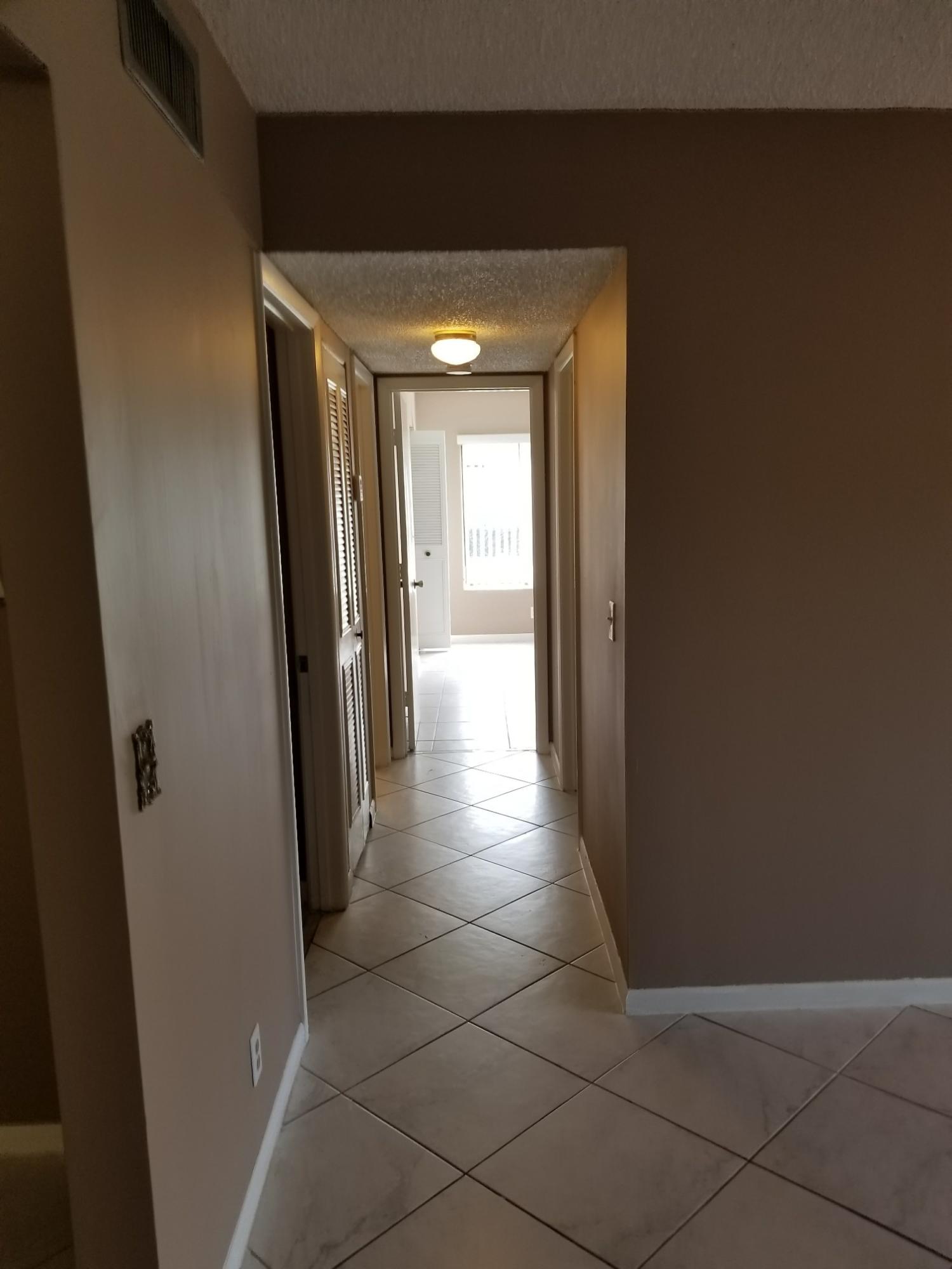 PINE RIDGE NORTH VILLAGE III CONDO - Residential Lease