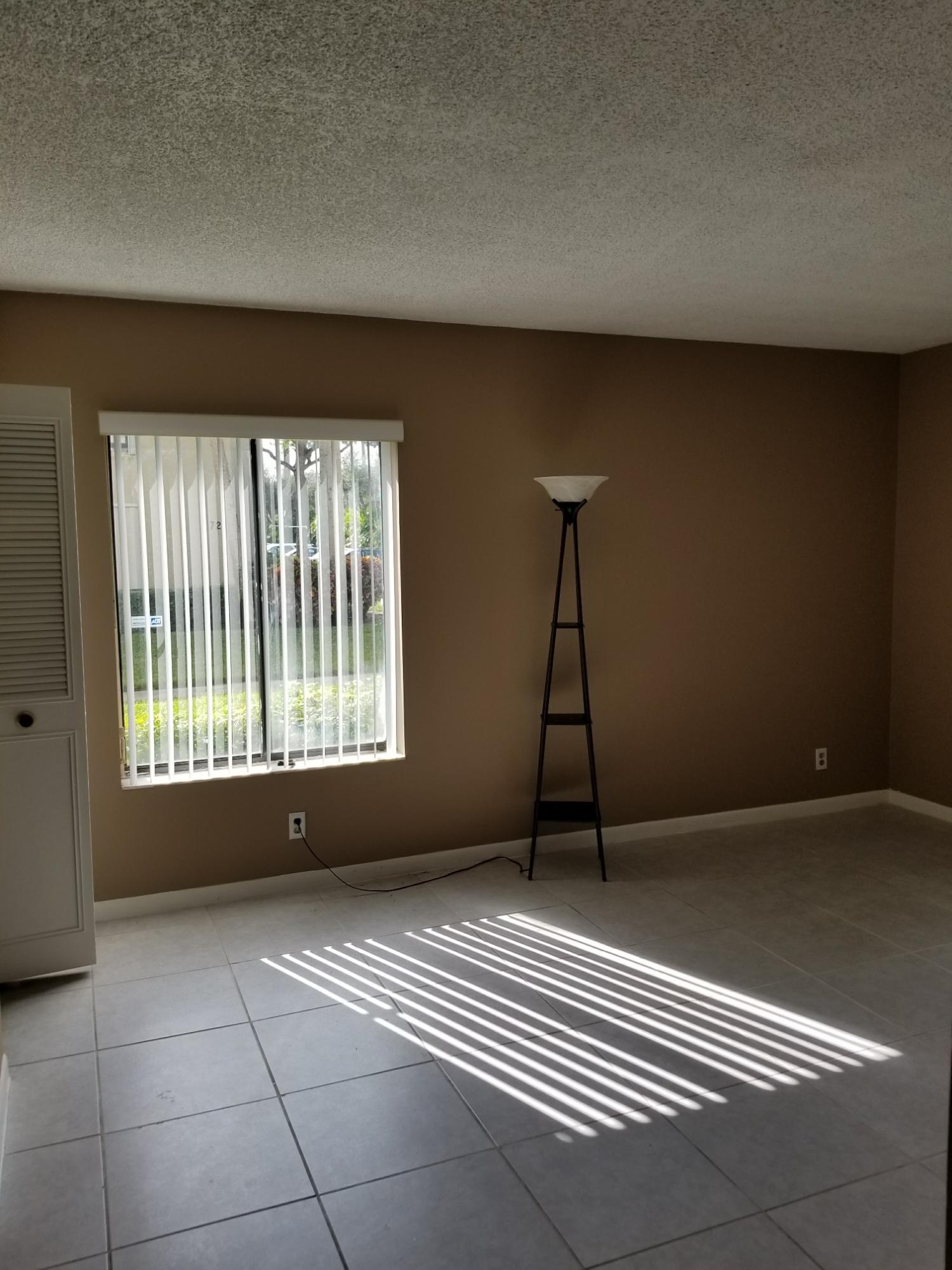 PINE RIDGE NORTH VILLAGE III CONDO - Residential Lease