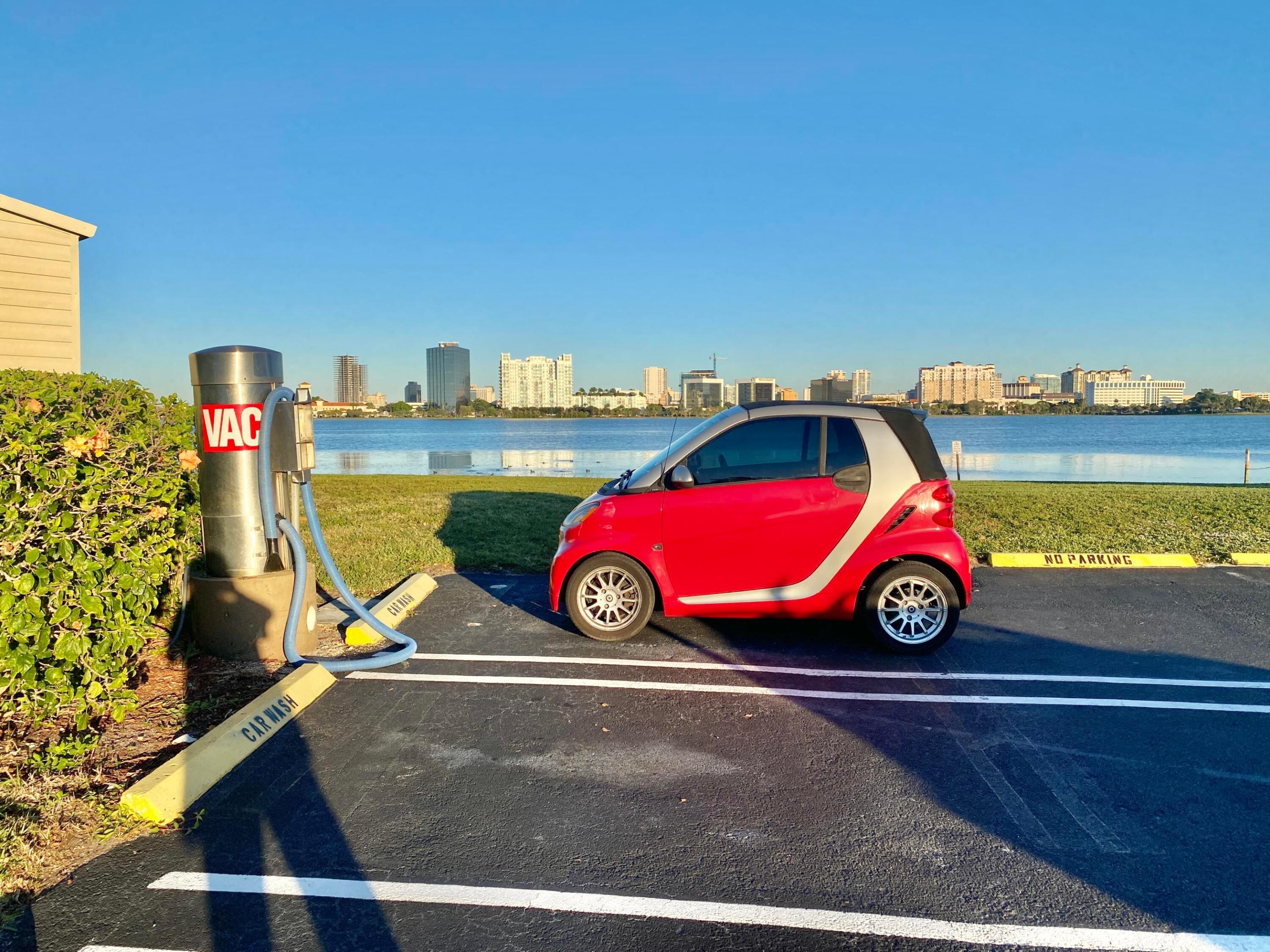 CLEAR LAKE CLUB CONDO - Residential Lease