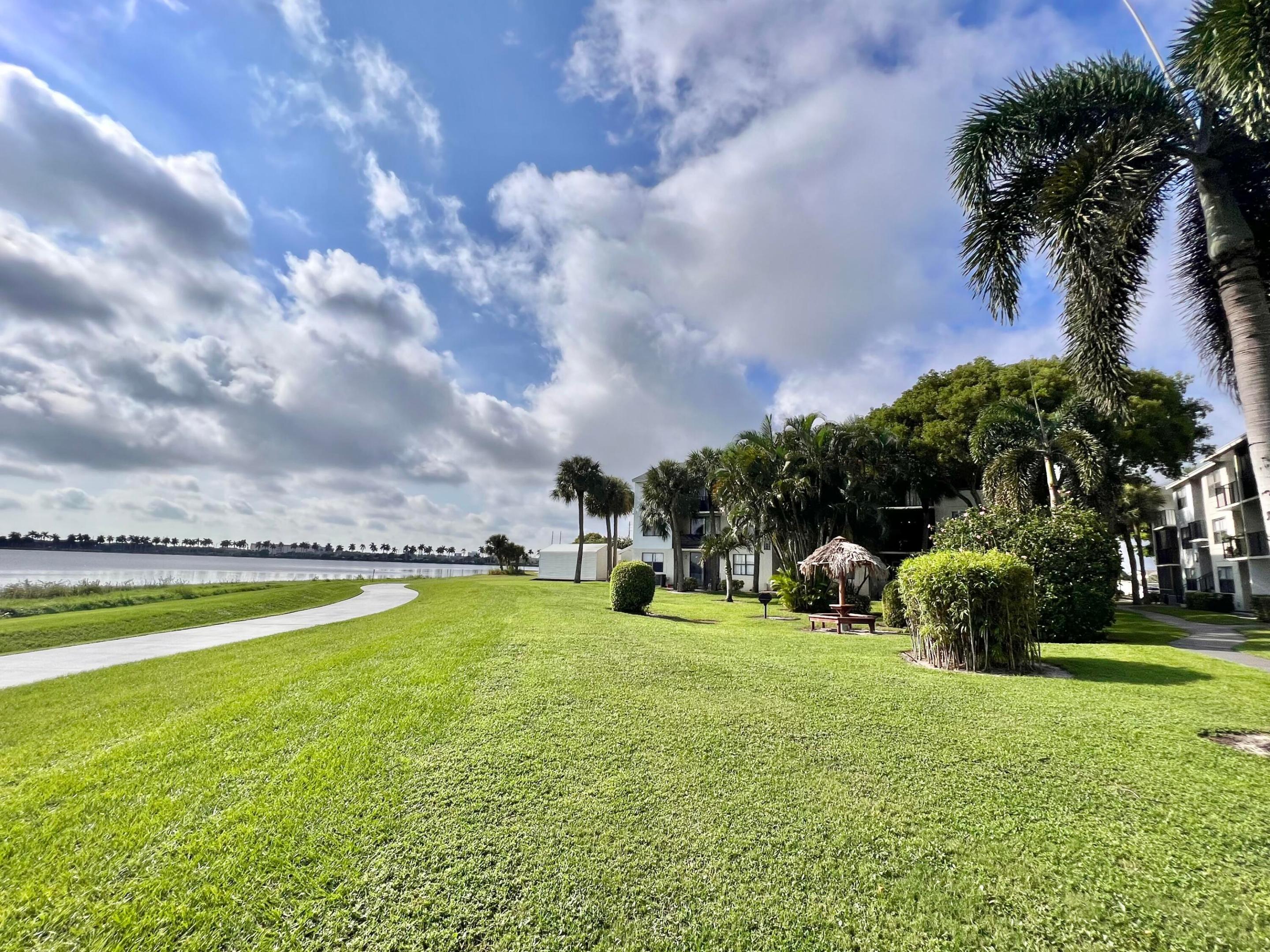 CLEAR LAKE CLUB CONDO - Residential Lease