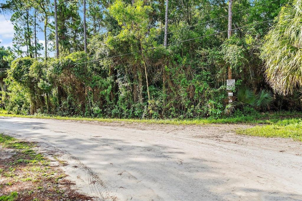 Photo of Tbd 175th Road N, Jupiter, FL 33478 (MLS # R11107456)