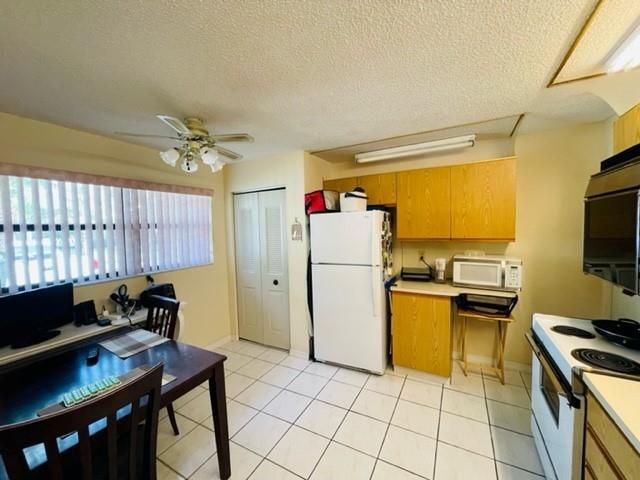 The Hammocks at Coconut - Residential