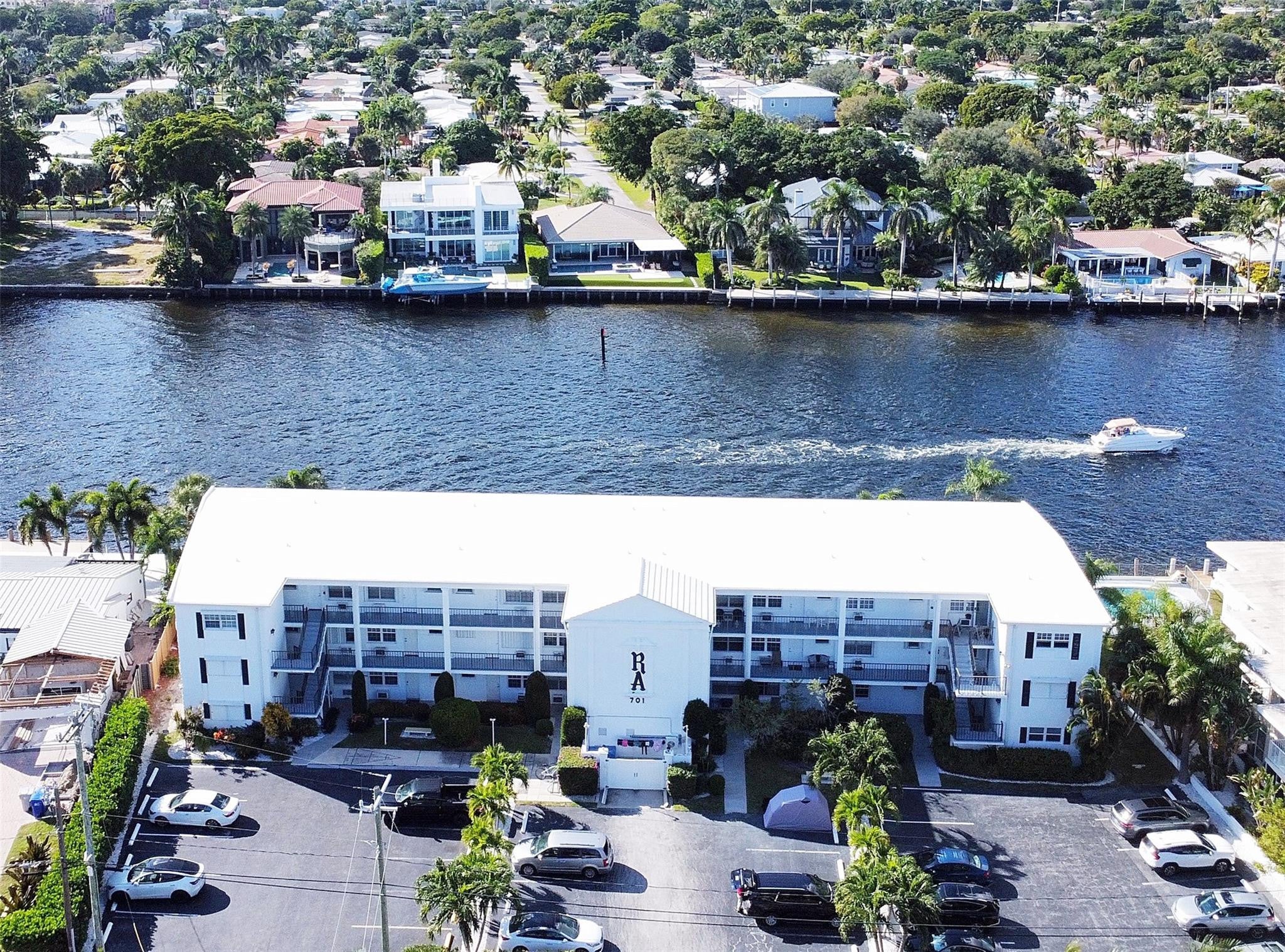 701 S RIVERSIDE Drive 107