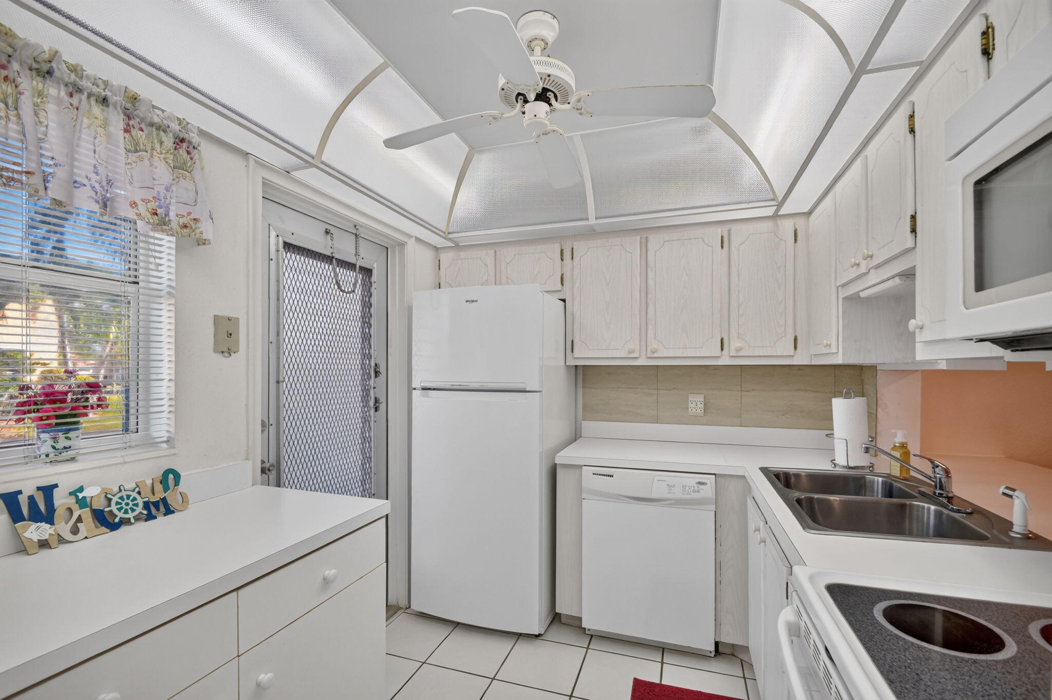 2131 NE 1ST Court 102