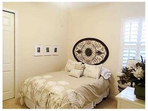 FALLS OF JENSEN BEACH - Residential