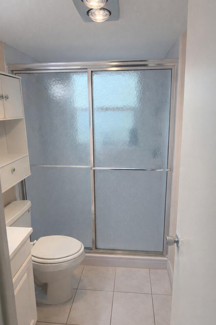 HASTINGS CONDOS - Residential