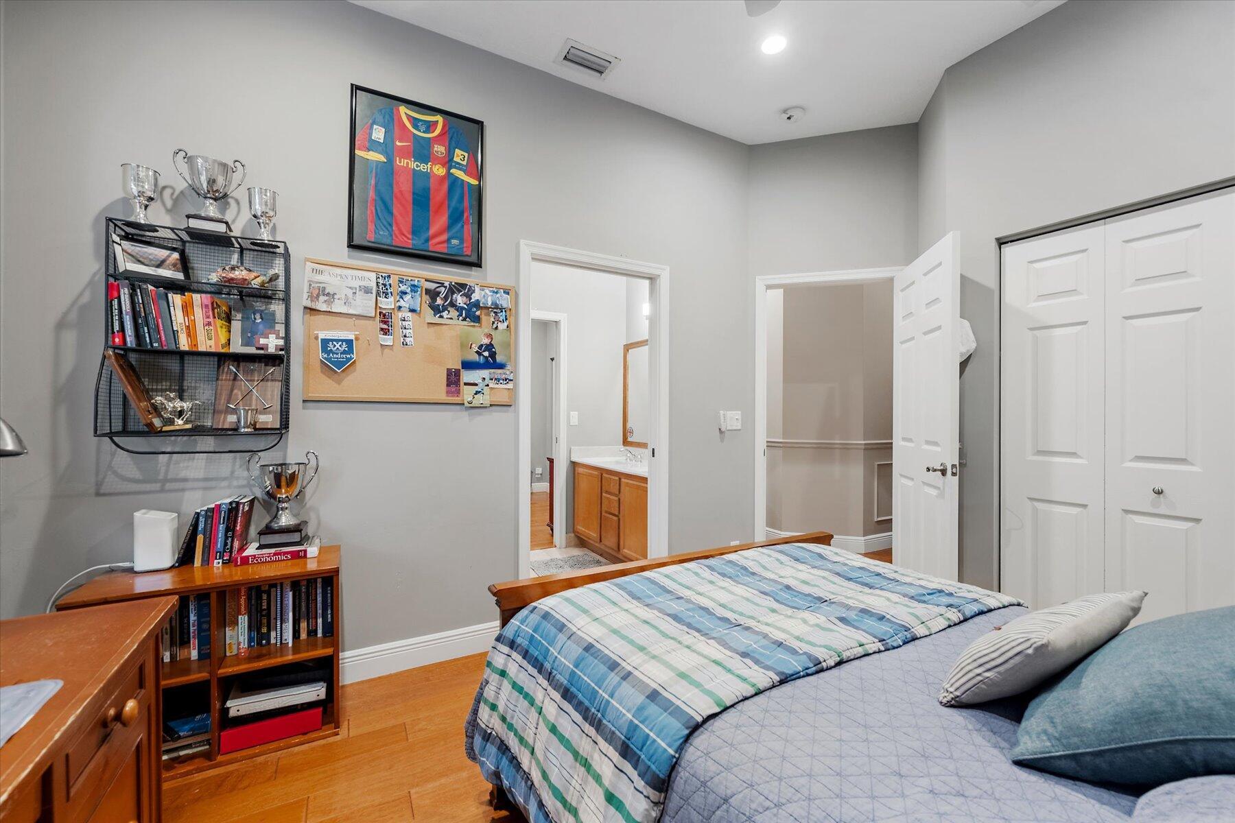 SOUTHFIELDS - Residential