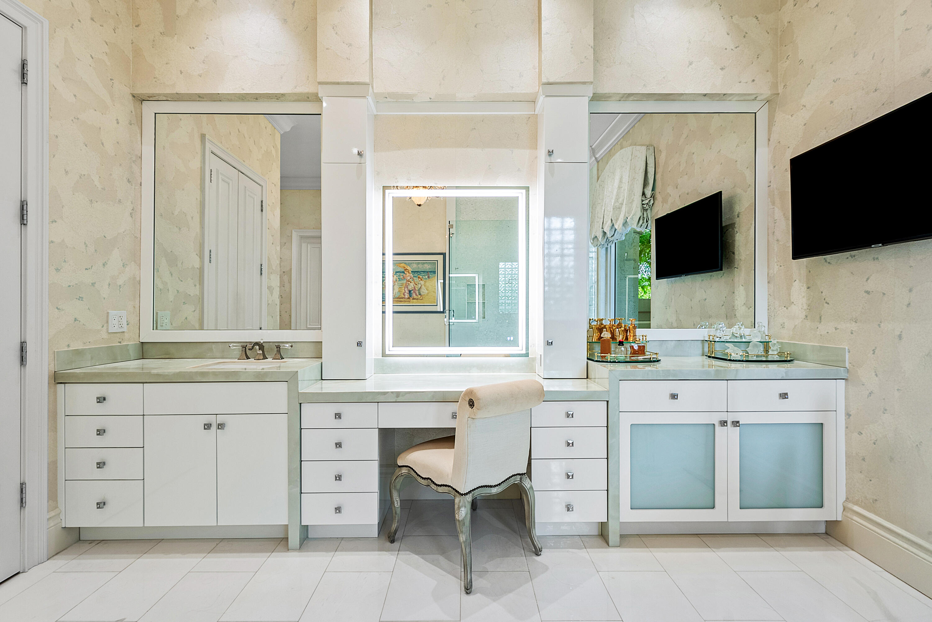 VINTAGE OAKS / POLO CLUB - Residential