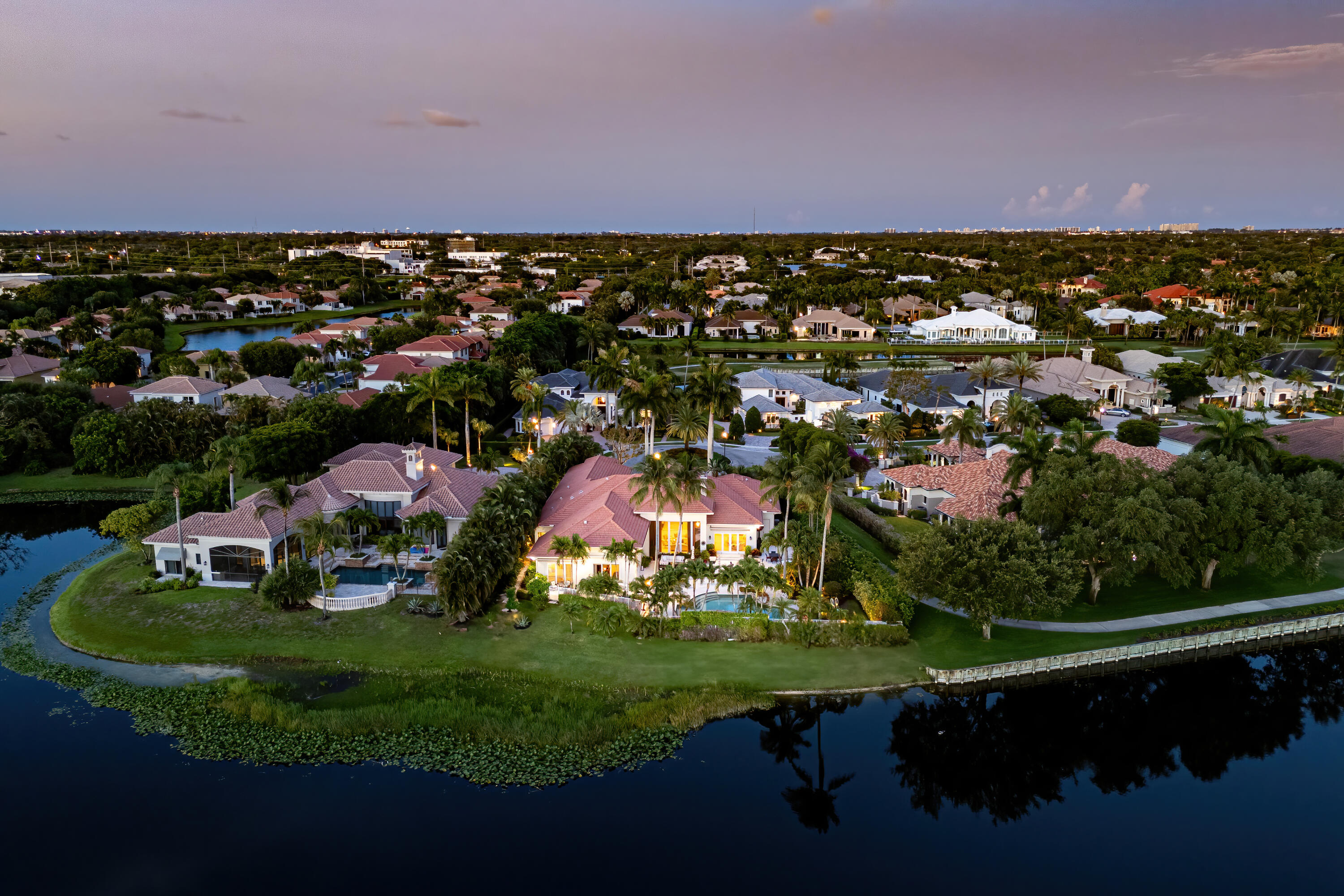 VINTAGE OAKS / POLO CLUB - Residential